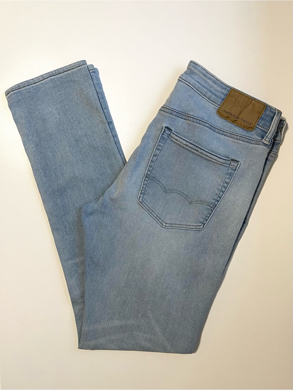 American Eagle Slim Fit Jeans - Light Wash & Next Level Stretch - Size 34 |34